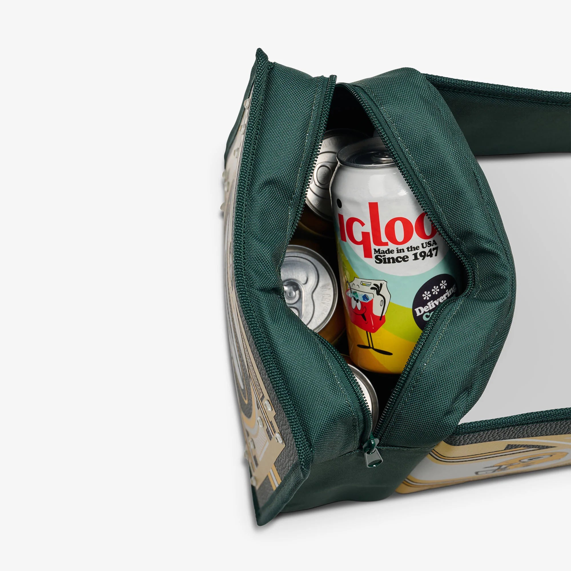 Igloo Insulated Cooler Durable Cooler NFL WWE Cooler Fanny Pack - Image 115