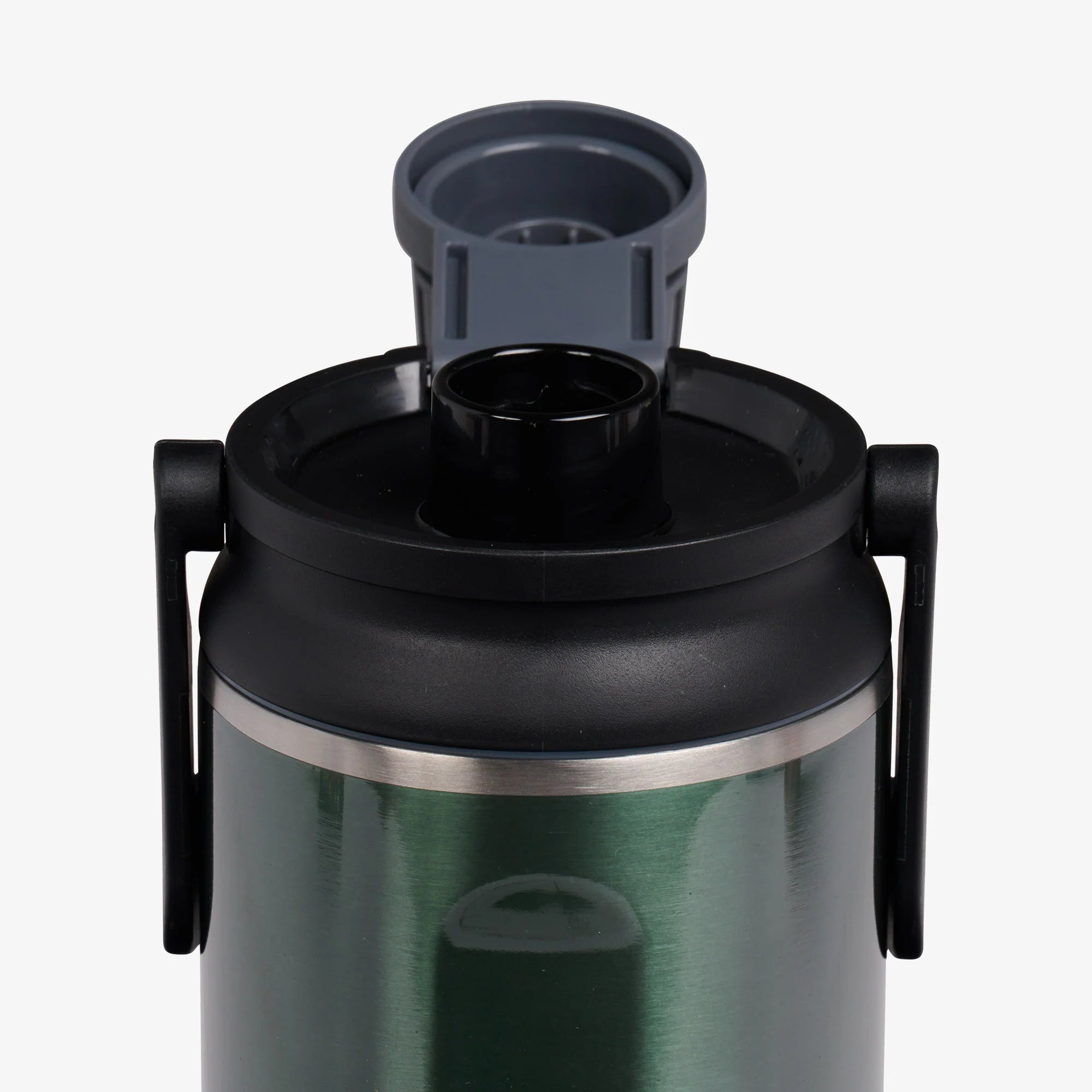 Igloo Insulated Cooler Durable Cooler 46 Oz Twist Flip'n'Sip Chug Bottle - Image 48